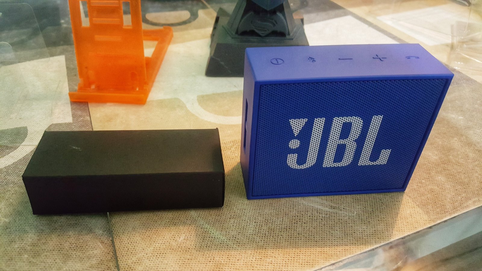 jbl go bluetooth speaker